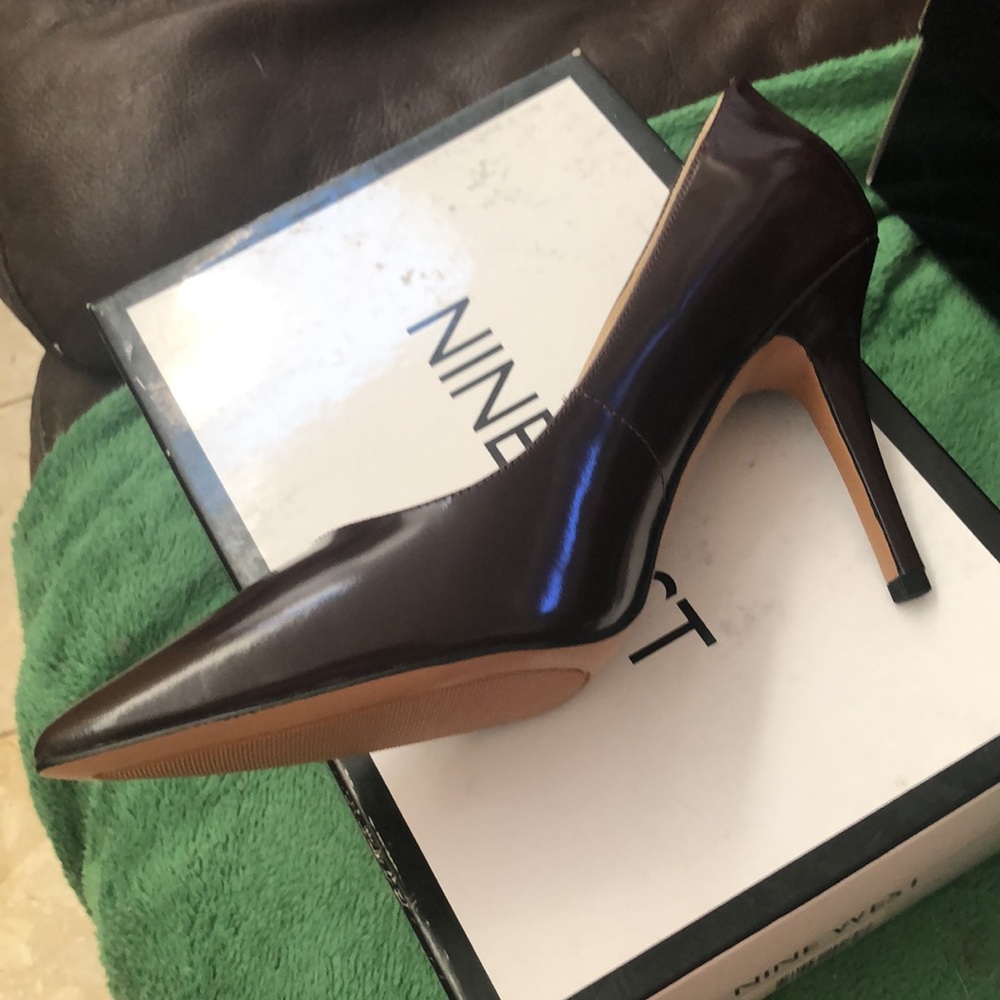 NWT NWJACKPOT WINE LEATHER APPROX 4” HEELS. NINE WEST!